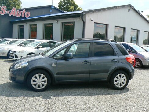 Suzuki SX4 Hatchback 1,6 l 79 kw