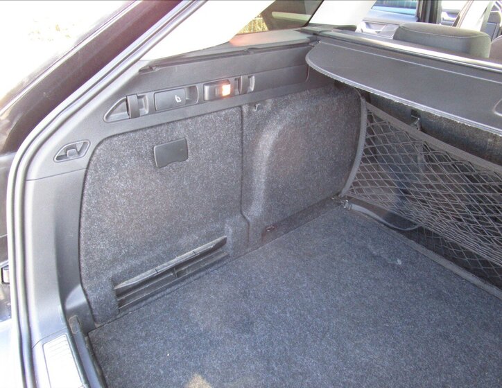 Škoda Superb Kombi 2,0 l 110 kw