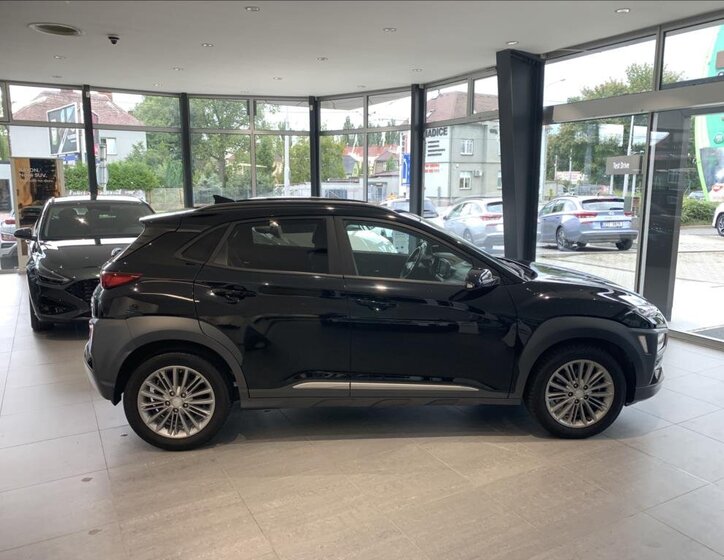 Hyundai Kona 4