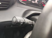 Peugeot 2008 SUV 1,2 l 74 kw