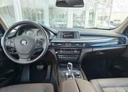 BMW X5 8