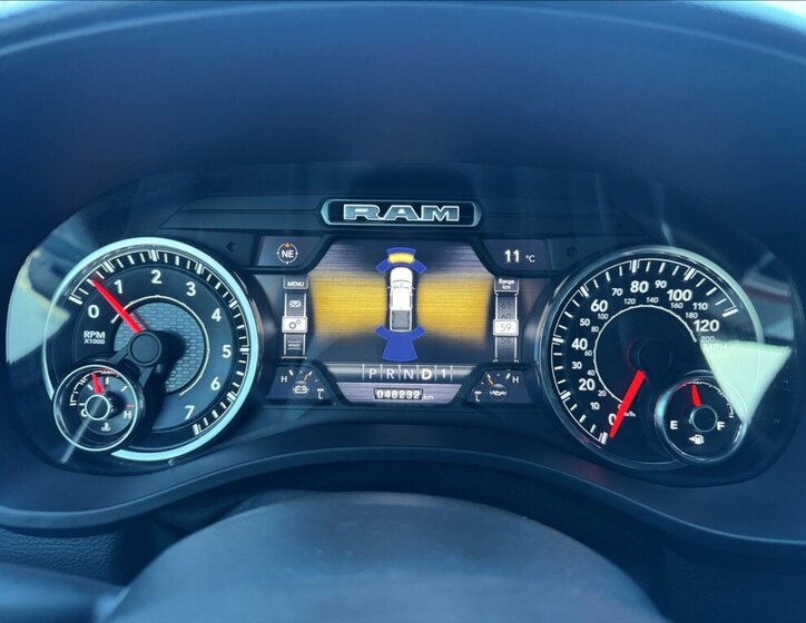 Dodge RAM 1500 Pick-up 5,7 l 295 kw