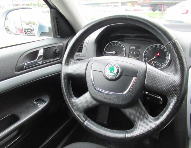 Škoda Octavia 11