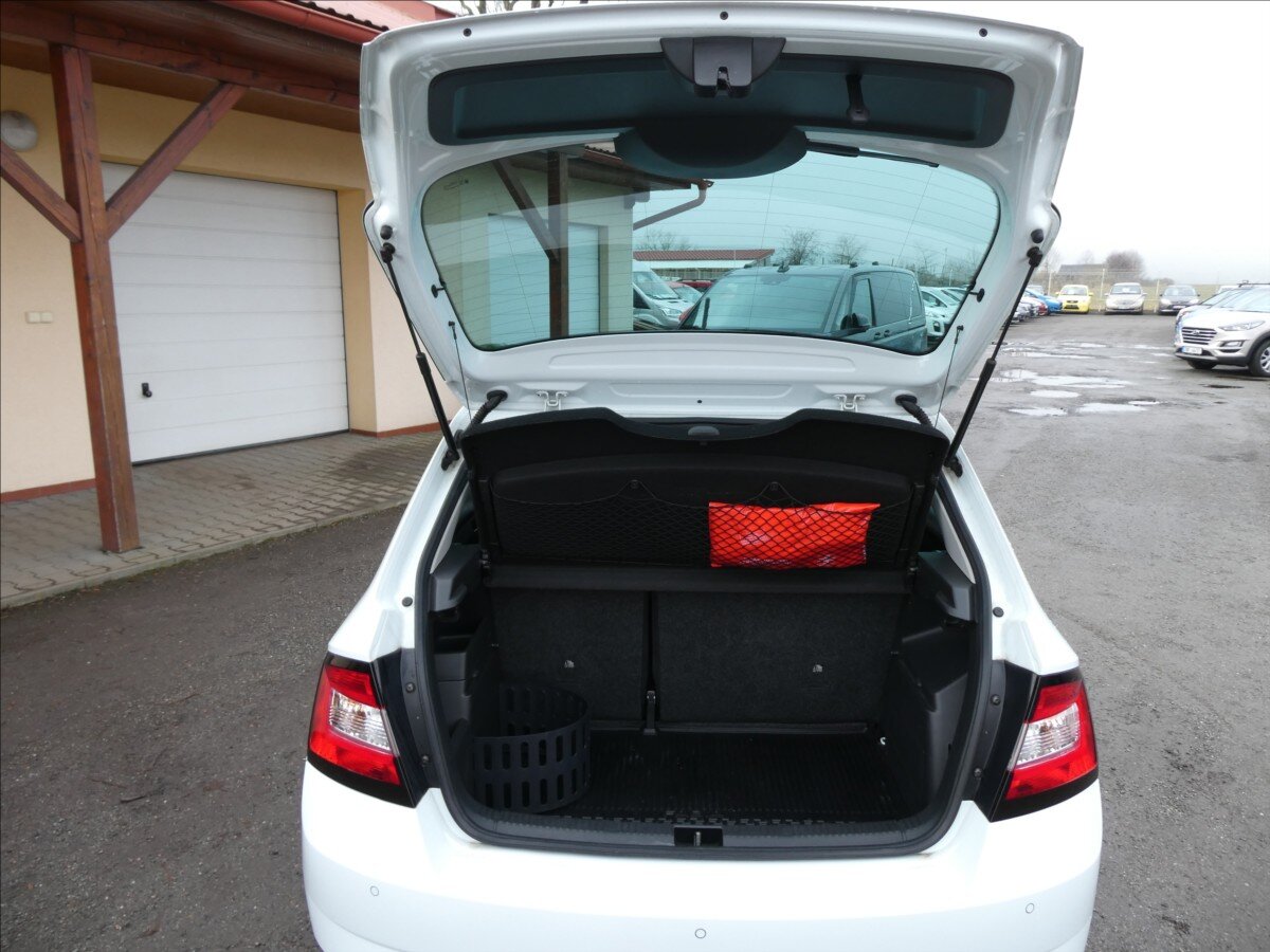 Škoda Fabia Hatchback 1,2 l 81 kw