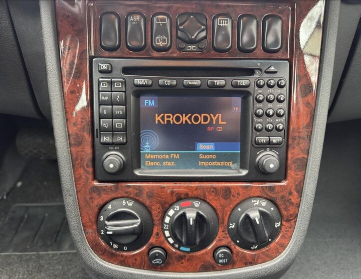 Mercedes-Benz Vaneo Kombi 1,6 l 75 kw