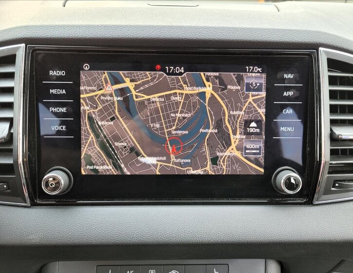 Škoda Karoq SUV / Terénní 1,6 l 85 kw