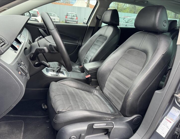 Volkswagen Passat Kombi 2,0 l 103 kw