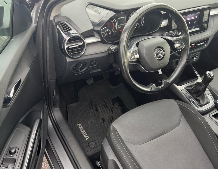 Škoda Fabia Hatchback 999,0 59 kw