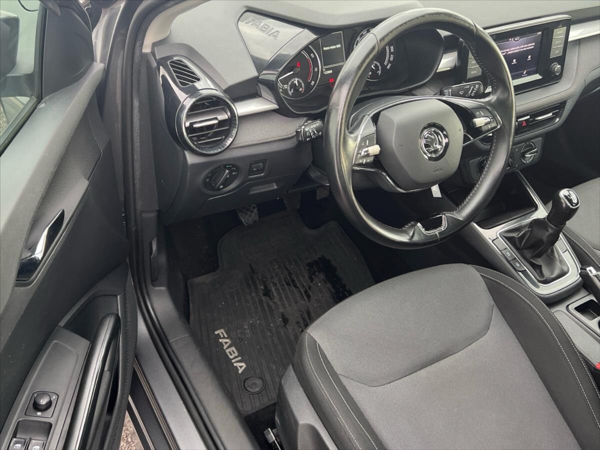 Škoda Fabia Hatchback 999,0 59 kw