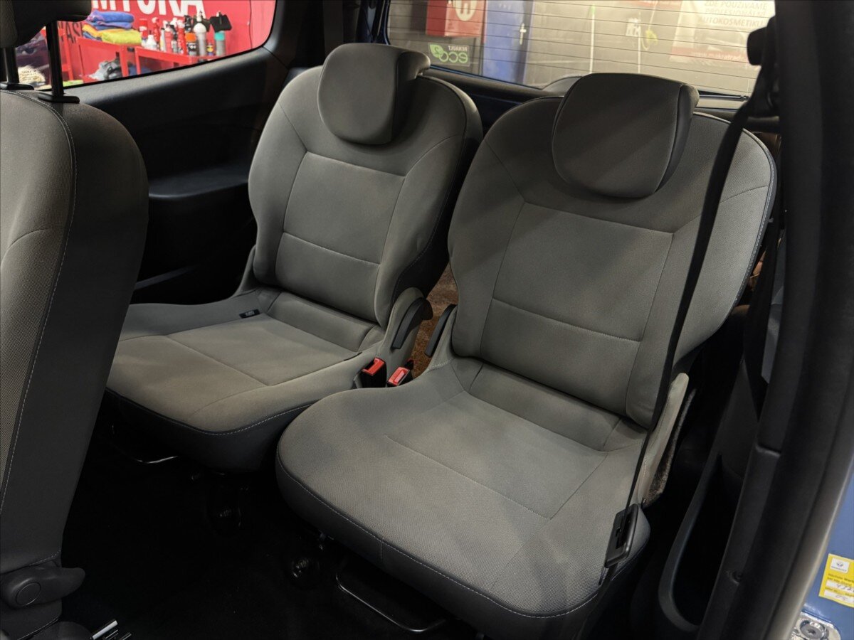 Renault Twingo Hatchback 1,1 l 55 kw