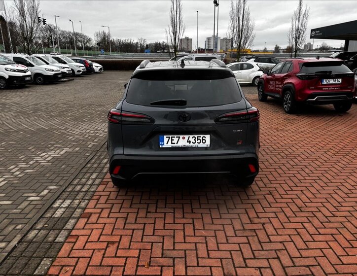 Toyota Corolla SUV 2,0 l 131 kw