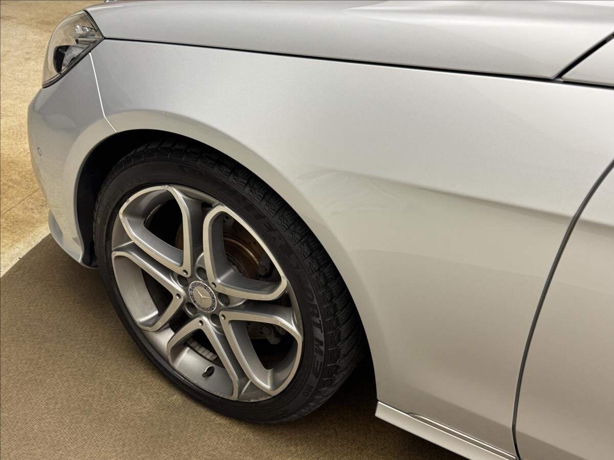 Mercedes-Benz Třídy E Kombi 3,0 l 170 kw