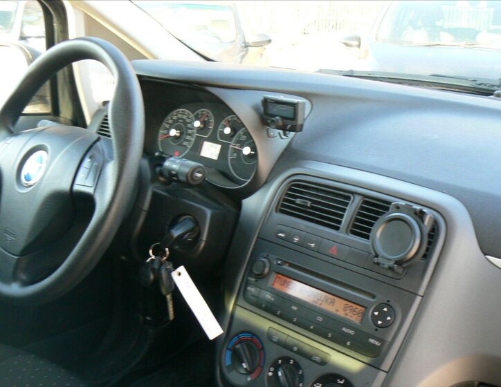 Fiat Punto Hatchback 1,4 l 57 kw