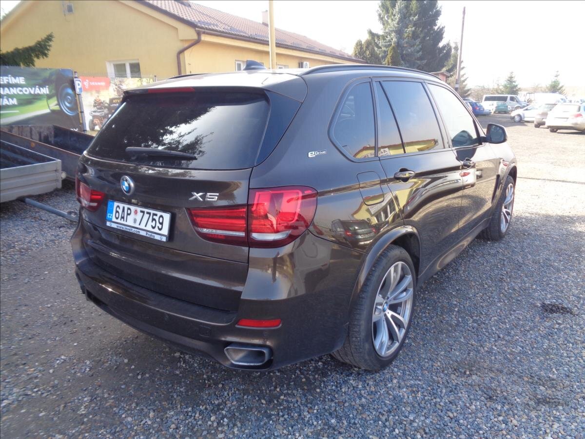 BMW X5 Kombi 2,0 l 180 kw