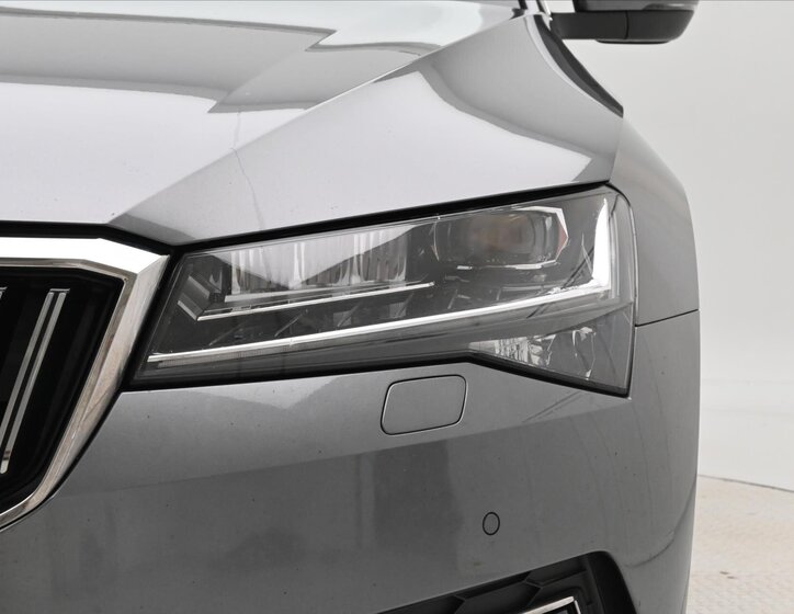 Škoda Superb Kombi 2,0 l 147 kw