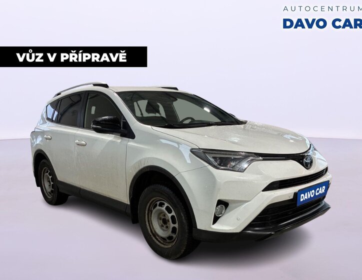Toyota RAV4 SUV / Terénní 2,0 l 112 kw