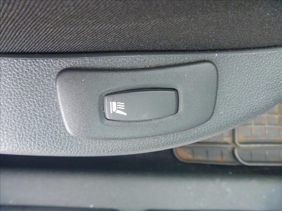 Renault Captur Hatchback 1,2 l 87 kw