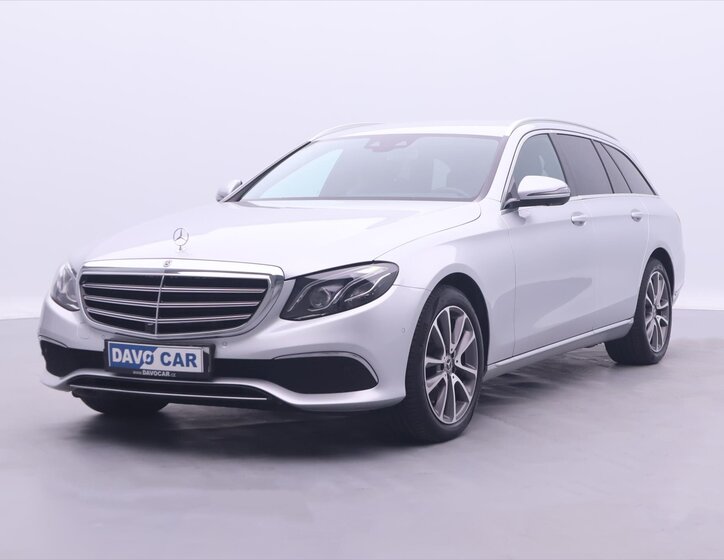 Mercedes-Benz Třídy E Kombi 2,0 l 143 kw