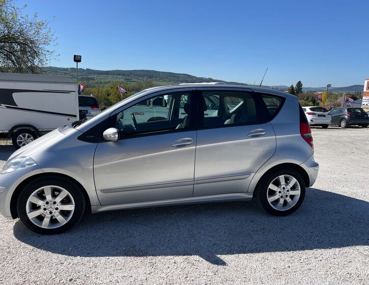 Mercedes-Benz Třídy A Hatchback 2,0 l 103 kw