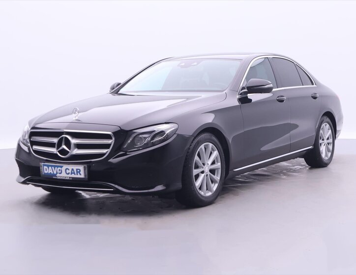 Mercedes-Benz Třídy E Sedan 2,0 l 143 kw