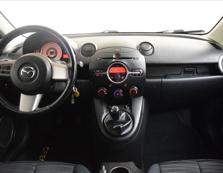 Mazda 2 Hatchback 1,4 l 50 kw