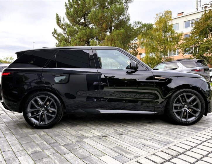 Land Rover Range Rover Sport SUV / Terénní 3,0 l 183 kw