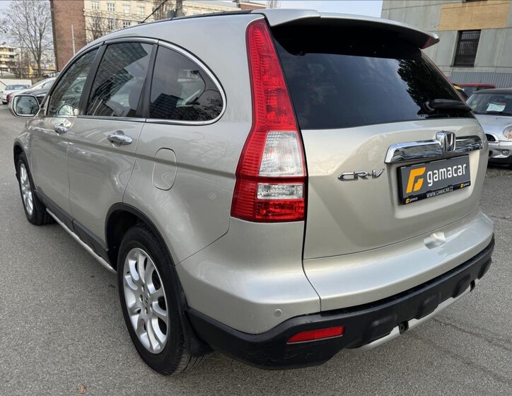 Honda CR-V SUV / Terénní 2,0 l 110 kw