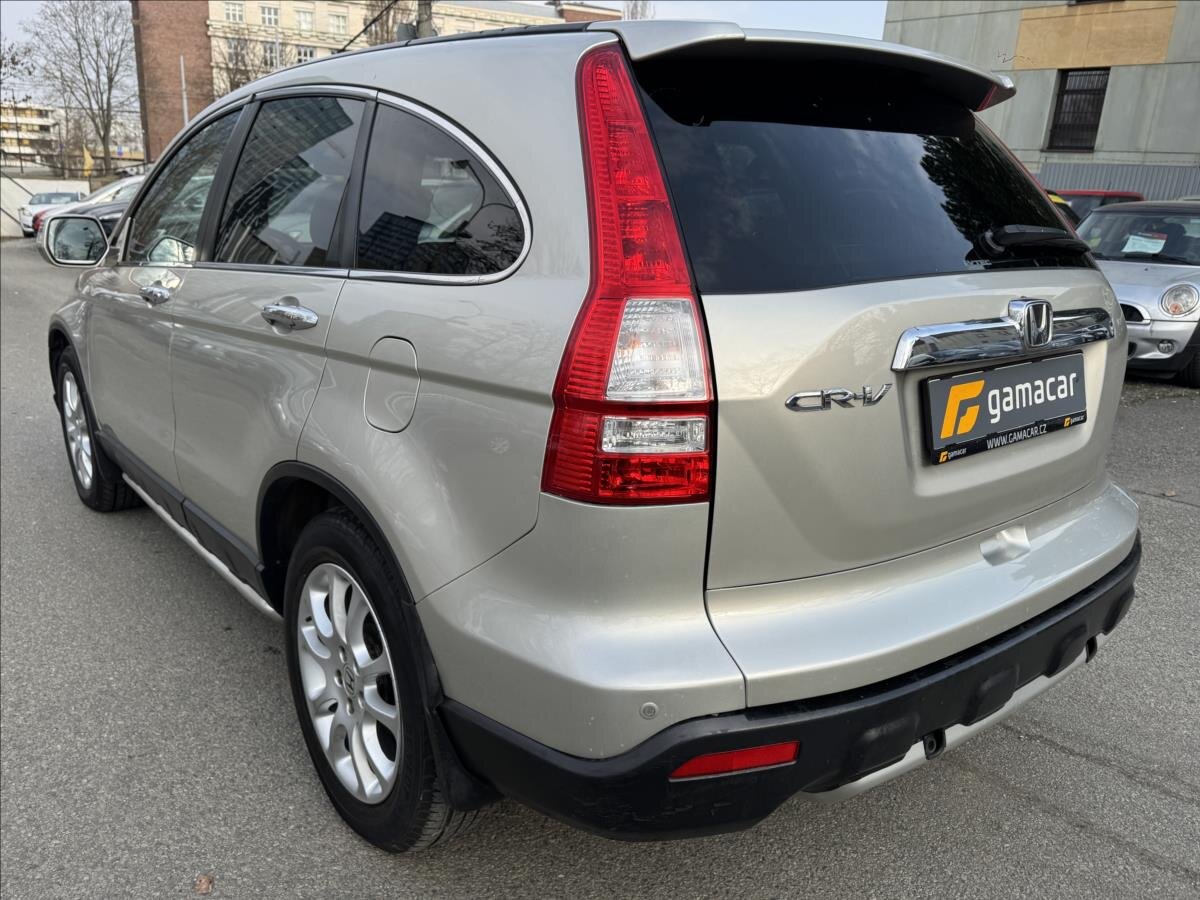Honda CR-V SUV / Terénní 2,0 l 110 kw