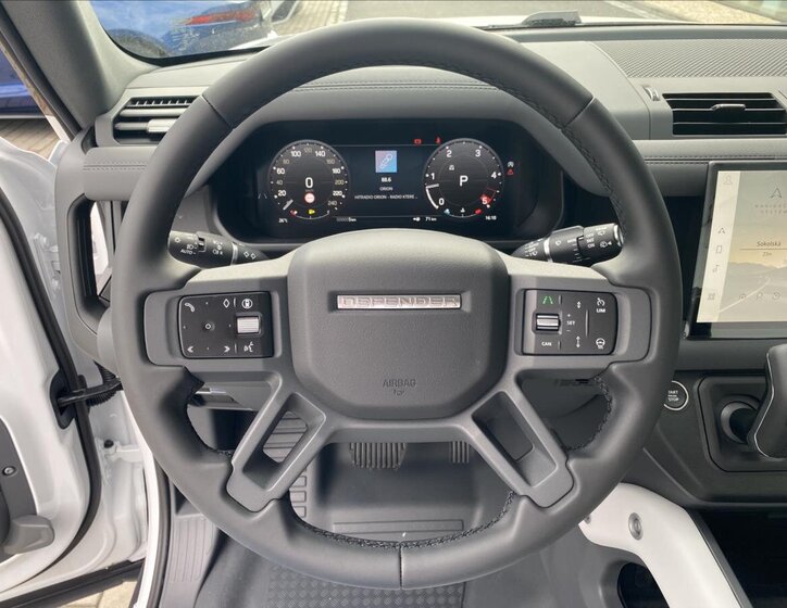 Land Rover Defender SUV / Terénní 3,0 l 221 kw