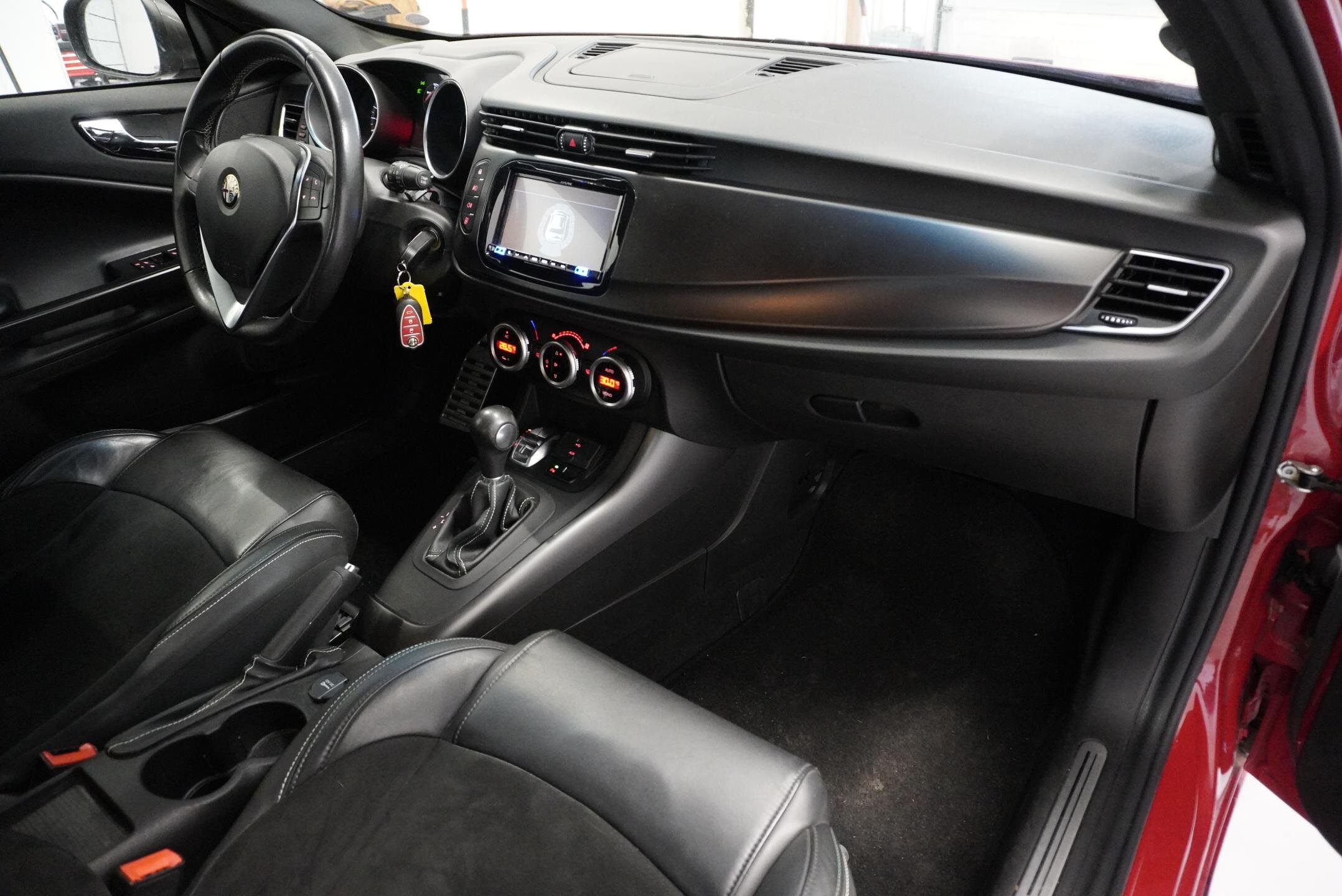 Alfa Romeo Giulietta Hatchback 0,0 177 kw