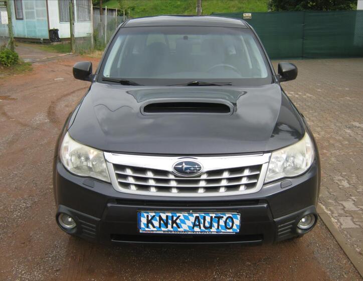 Subaru Forester 1