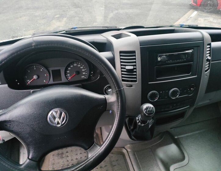 Volkswagen Crafter Skříň 2,0 l 80 kw