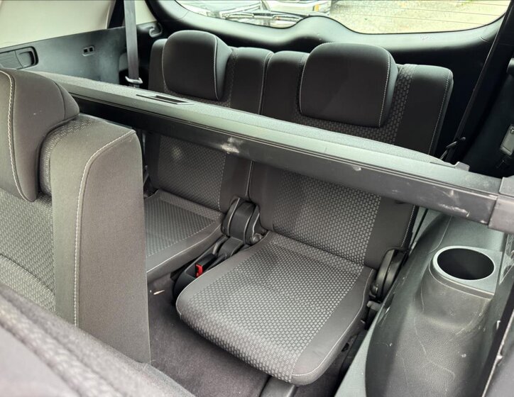 Toyota Verso MPV 2,0 l 91 kw