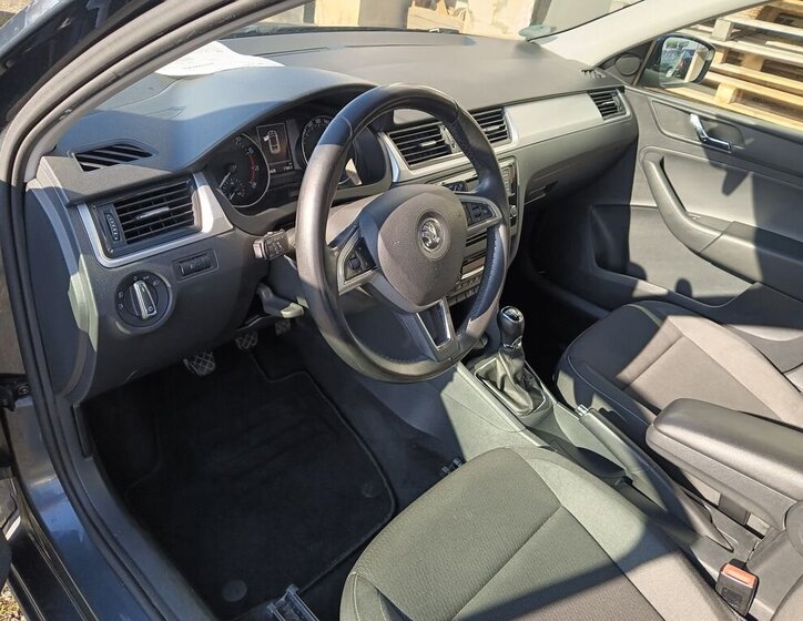 Škoda Rapid Hatchback 1,2 l 66 kw