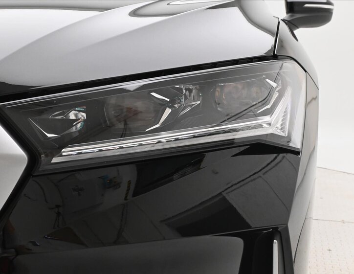 Škoda Superb Kombi 1,5 l 110 kw