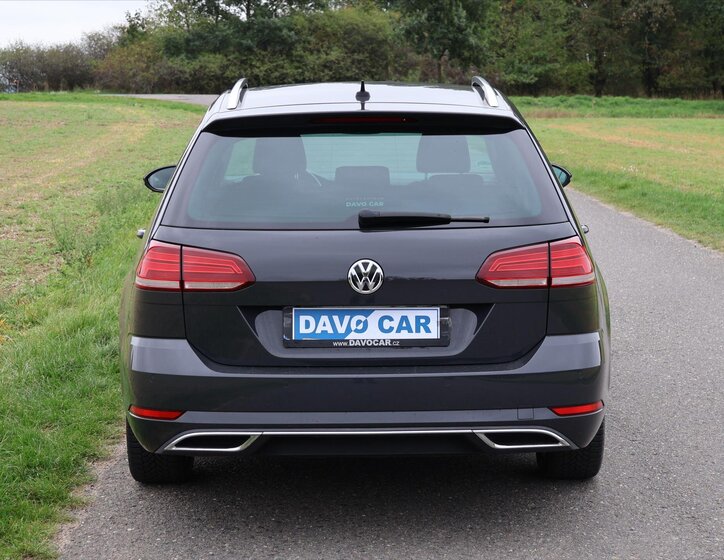 Volkswagen Golf Kombi 1,5 l 110 kw