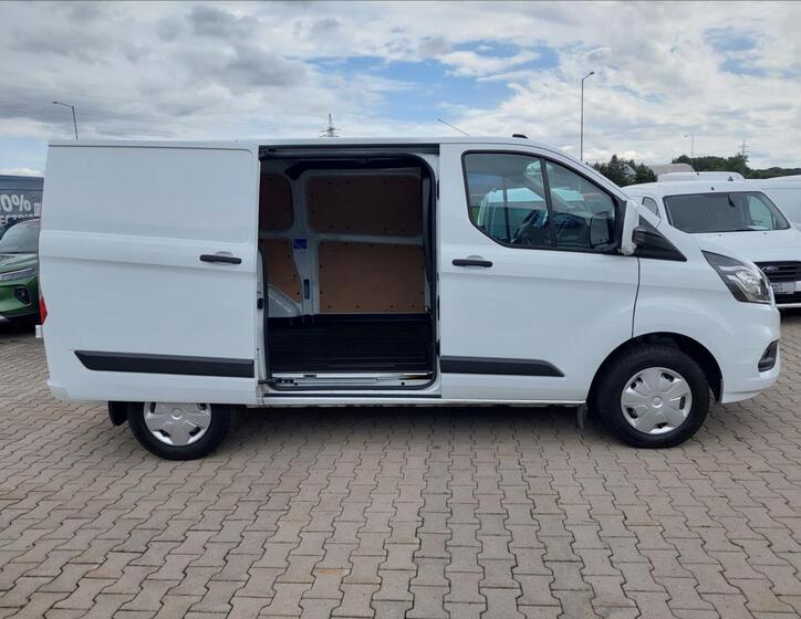 Ford Transit Custom 12
