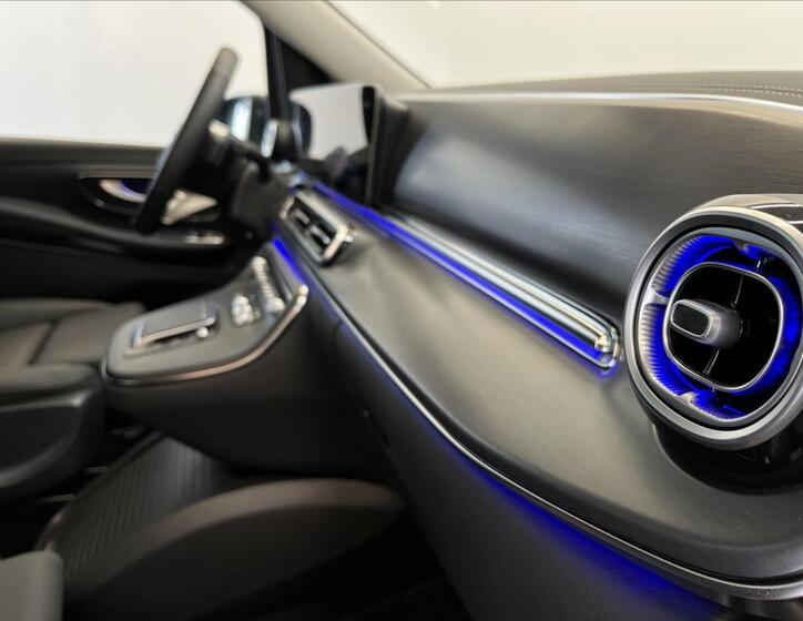 Mercedes-Benz Třídy V 17