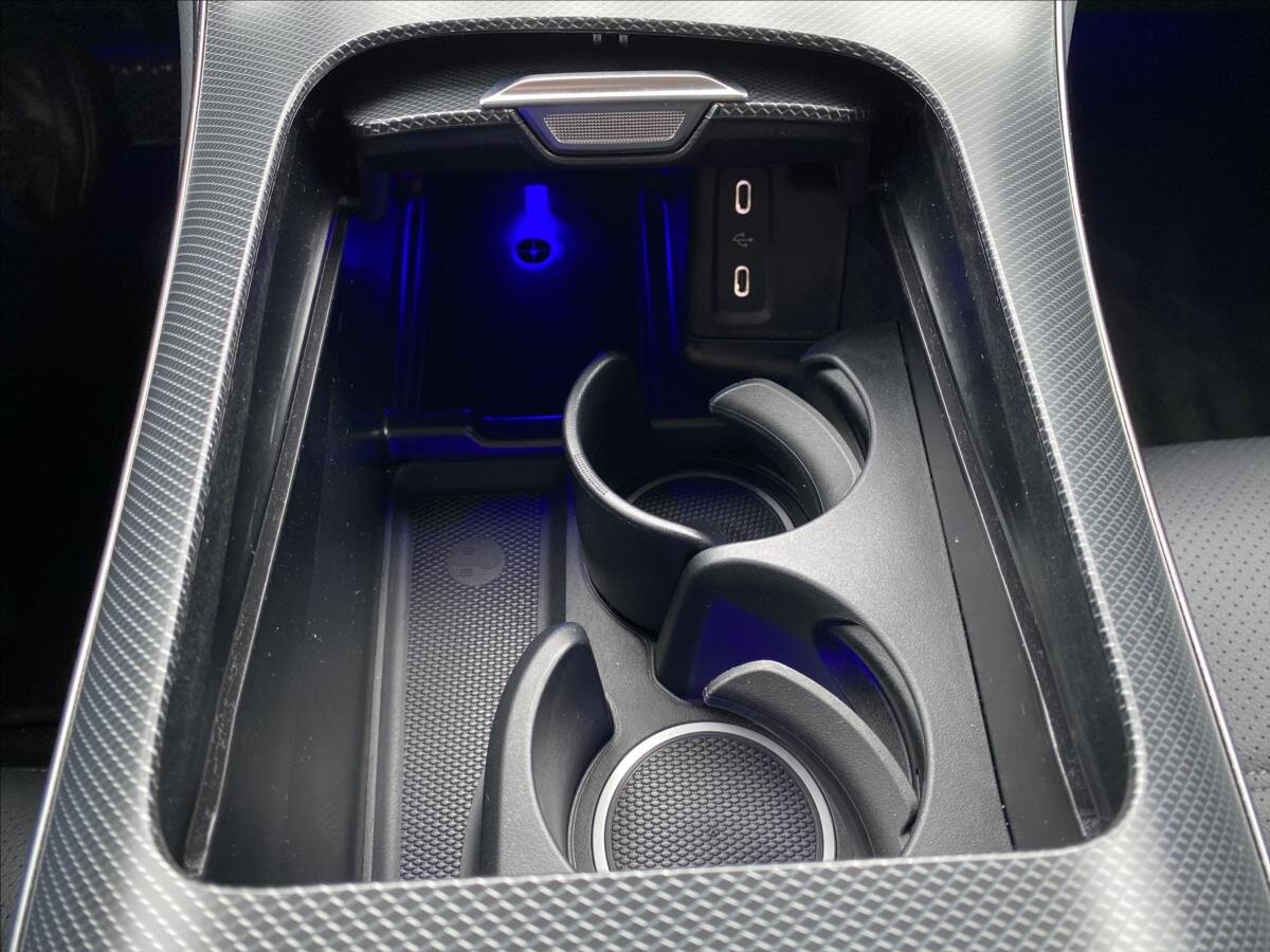 Mercedes-Benz GLC SUV 2,0 l 145 kw