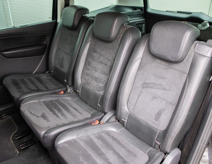 Volkswagen Sharan MPV 2,0 l 103 kw