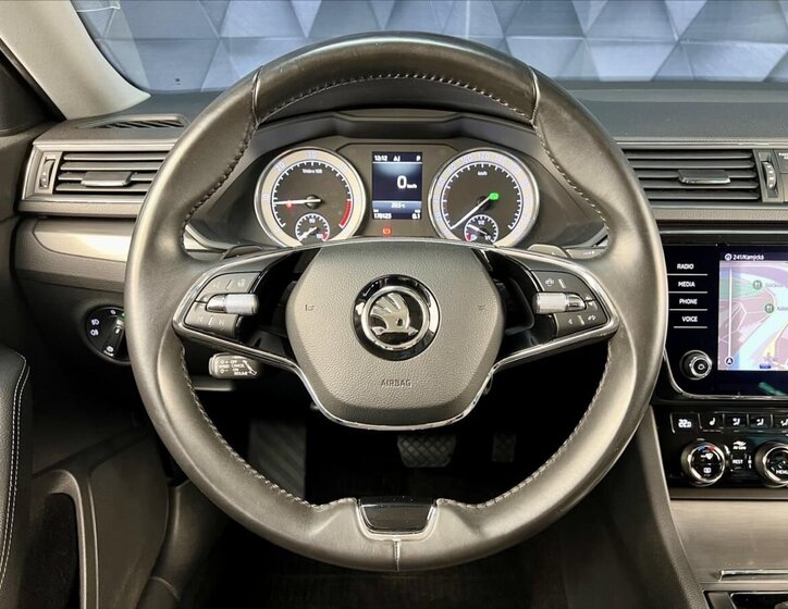 Škoda Superb Kombi 2,0 l 110 kw