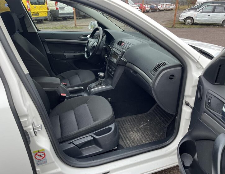 Škoda Octavia Sedan / Limuzína 1,6 l 75 kw