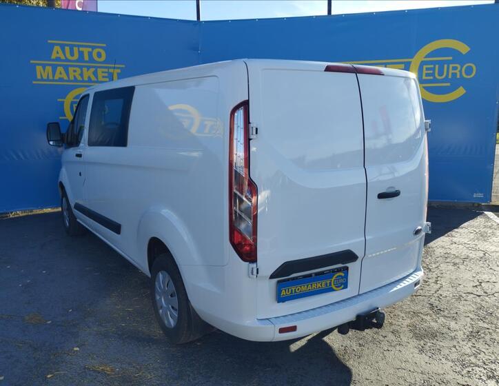 Ford Transit Custom 6