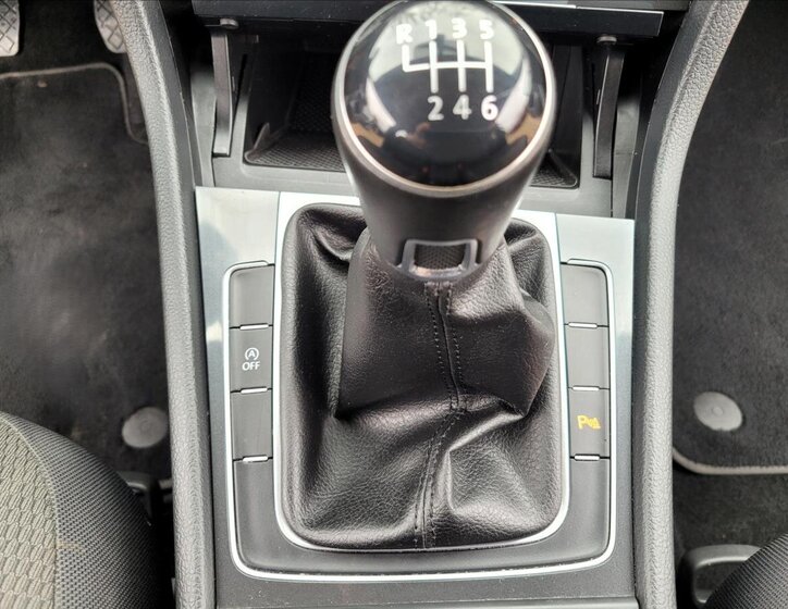 Volkswagen Golf Kombi 999,0 85 kw