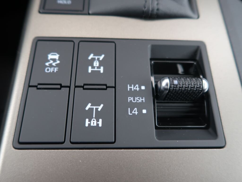 Toyota Land Cruiser SUV 2,8 l 151 kw