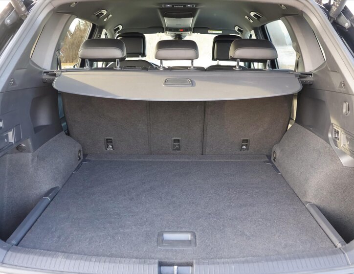 Volkswagen Tiguan Allspace SUV / Terénní 2,0 l 147 kw