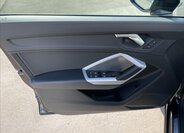 Audi Q3 SUV / Terénní 1,5 l 110 kw