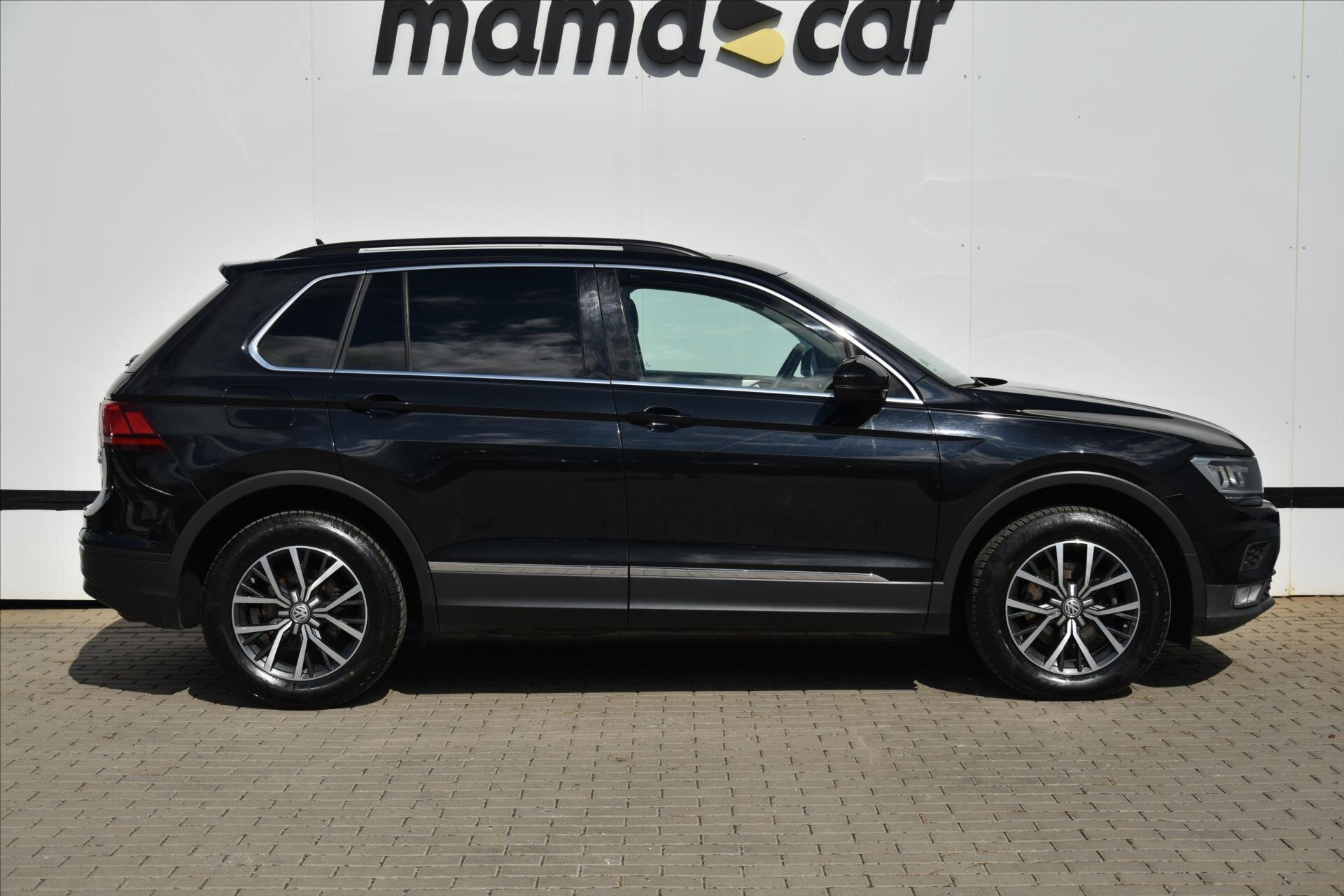 Volkswagen Tiguan SUV / Terénní 2,0 l 110 kw