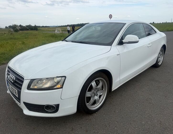 Audi A5 1