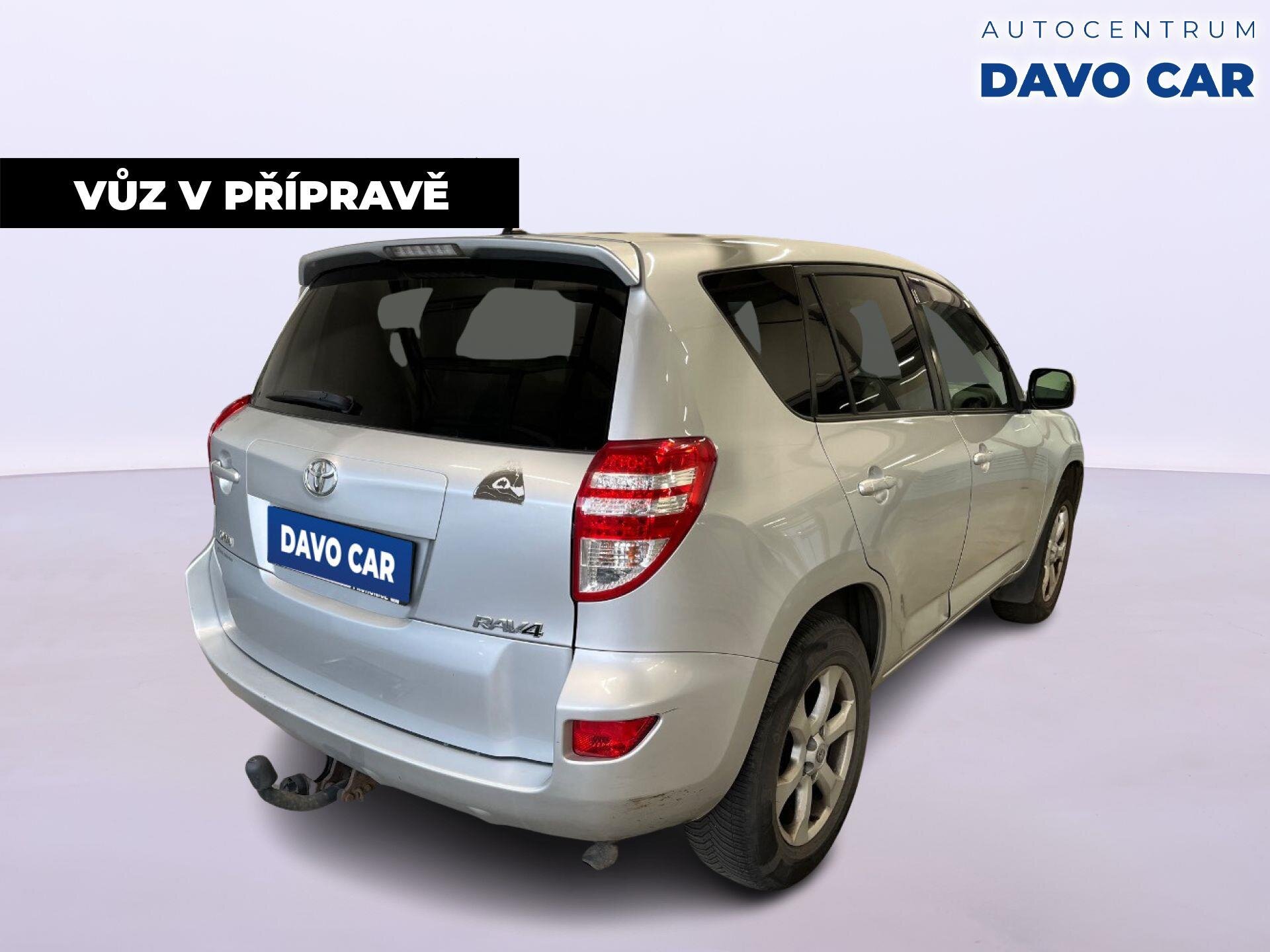 Toyota RAV4 SUV / Terénní 2,2 l 110 kw